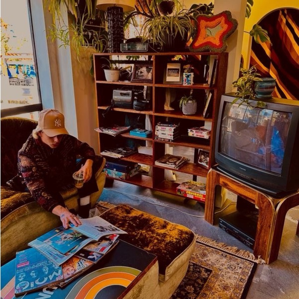 Meet your Posher, 33